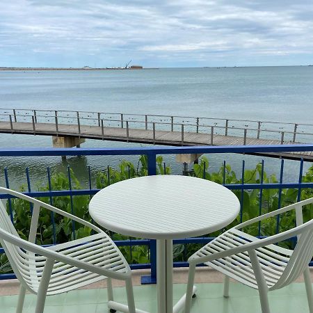Hotel Restaurant Juanito Platja Сан-Карлос-де-ла-Рапита Экстерьер фото